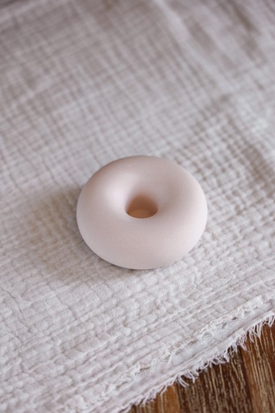Niki Candle / Donut Kerzenhalter - handgemacht / Beige