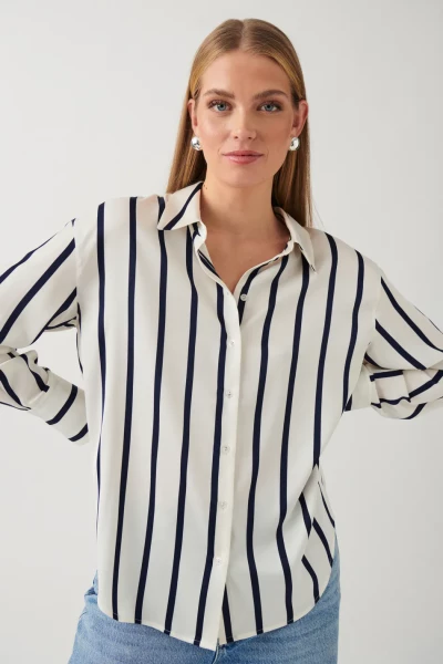 Gina Tricot / Satin shirt / Blue/Stripe