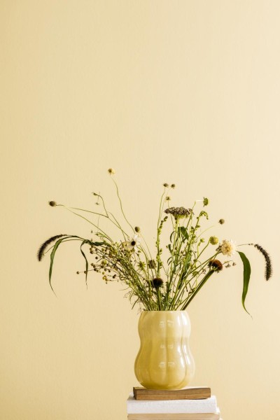 Ib Laursen / Vase m/Rillen Veneto durchgefärbtes gelbes Glas