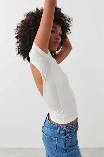 Gina Tricot / Soft Touch Low Back Top / Off White